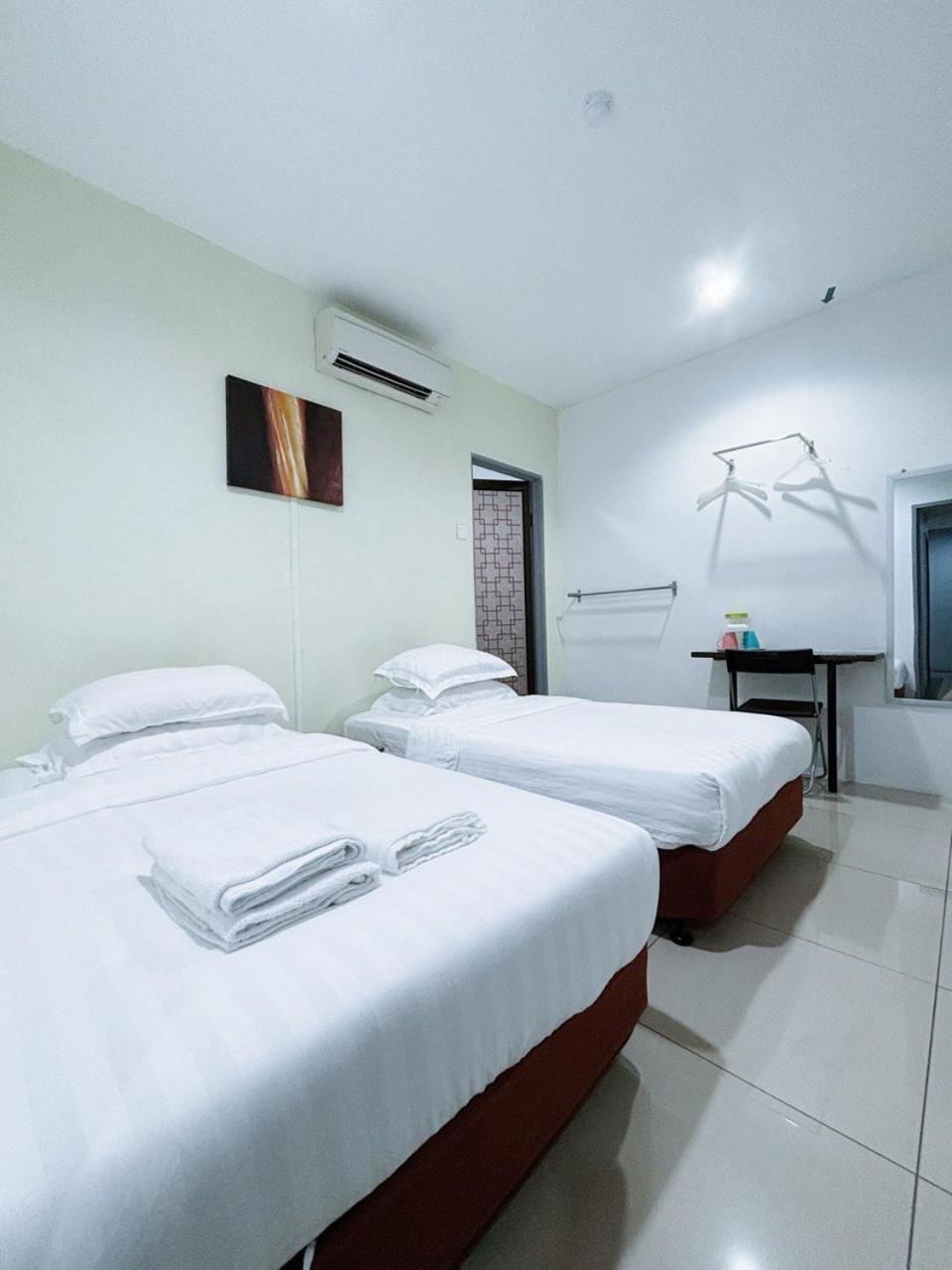 Asia Green Hotel Sungai Besar Esterno foto